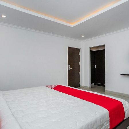 Hotel Collection O Cosmopolitan Devanahalli Exterior foto